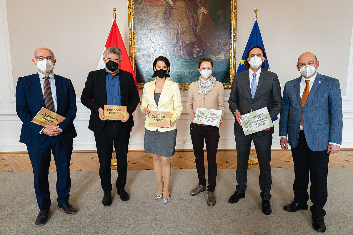 Csm SRO3973 5ef55499d4